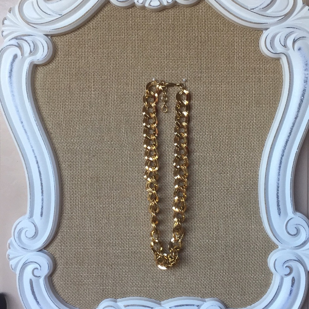 Monet Chain Necklace